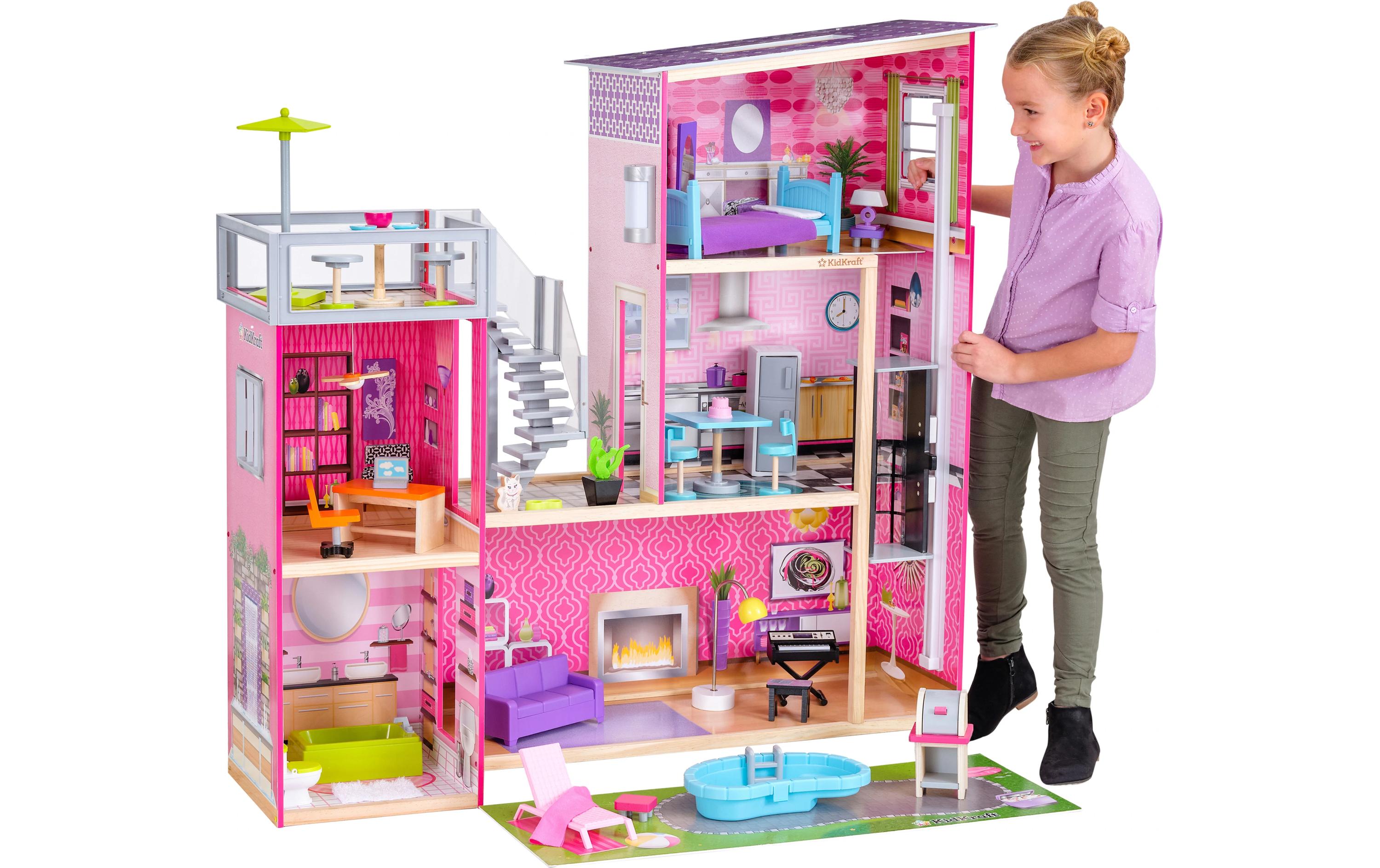 Uptown Dollhouse 